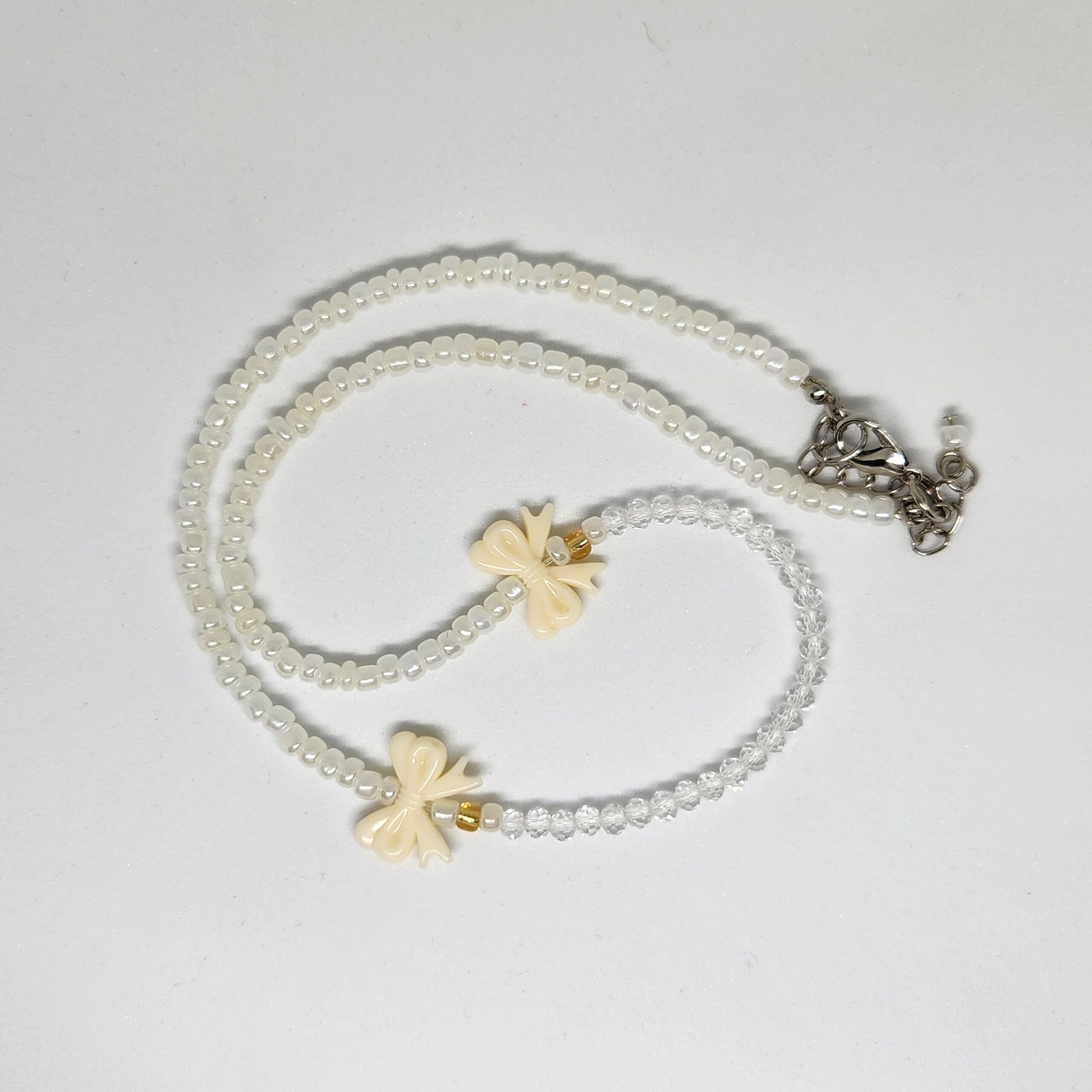 "Pearl Ribbon" Beaded Necklace - Image 4